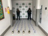 Policía evita que ingresen licor adulterado a Málaga